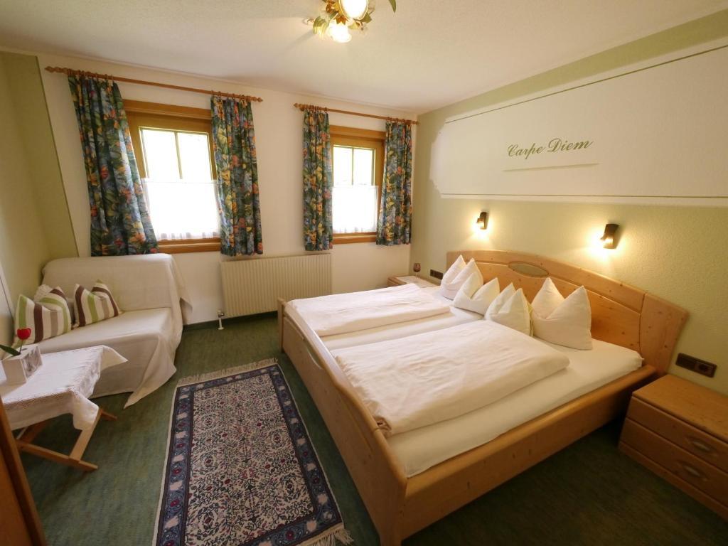 Haus Bichl Daire Finkenberg Oda fotoğraf